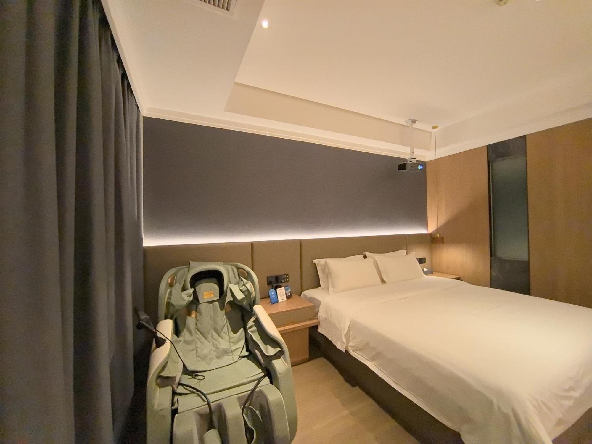 Luyue Hotel Movie Hotel Huaqiangbei Convention And Exhibition Center Branch Shenzhen Eksteriør bilde