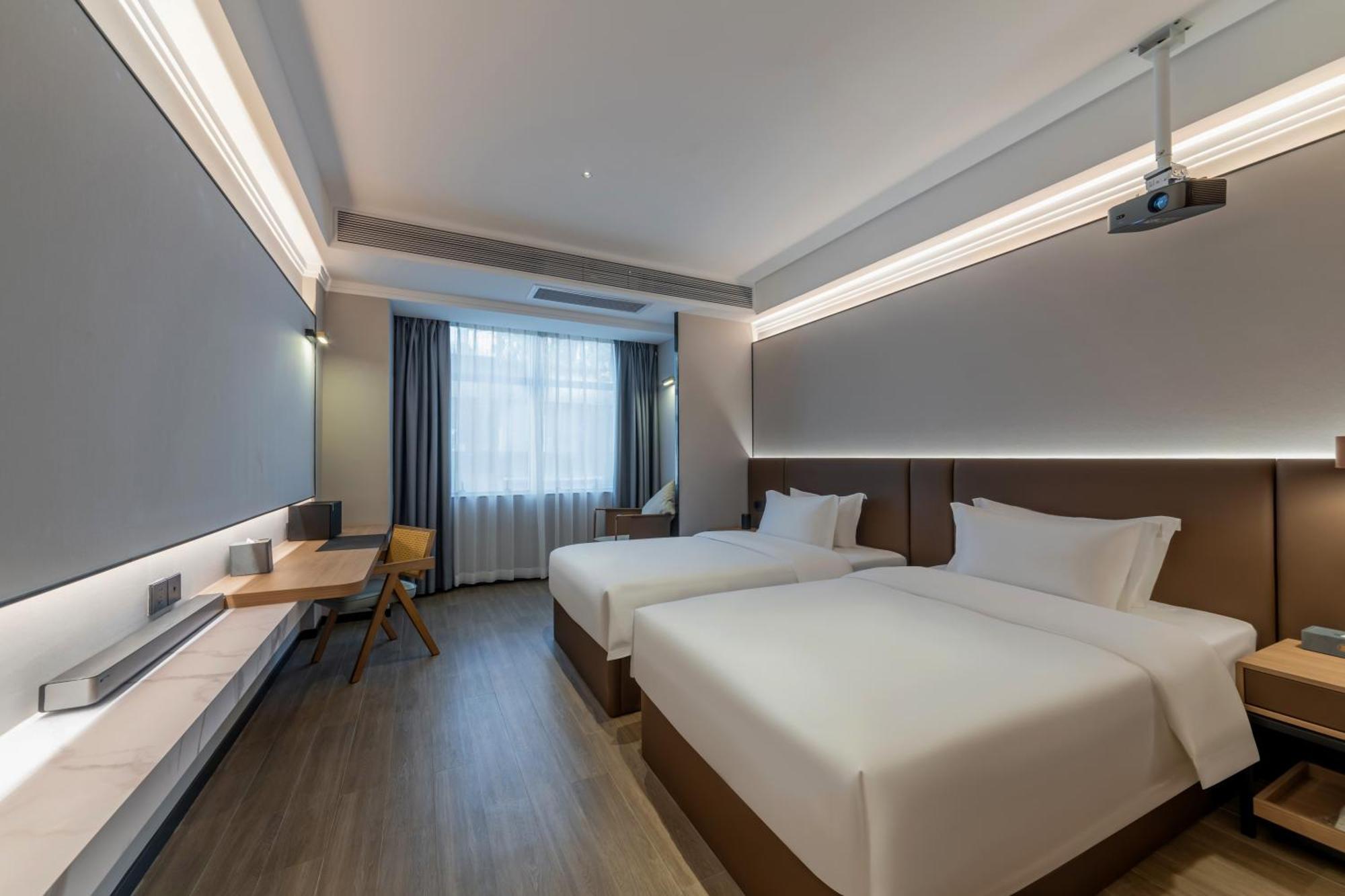 Luyue Hotel Movie Hotel Huaqiangbei Convention And Exhibition Center Branch Shenzhen Eksteriør bilde