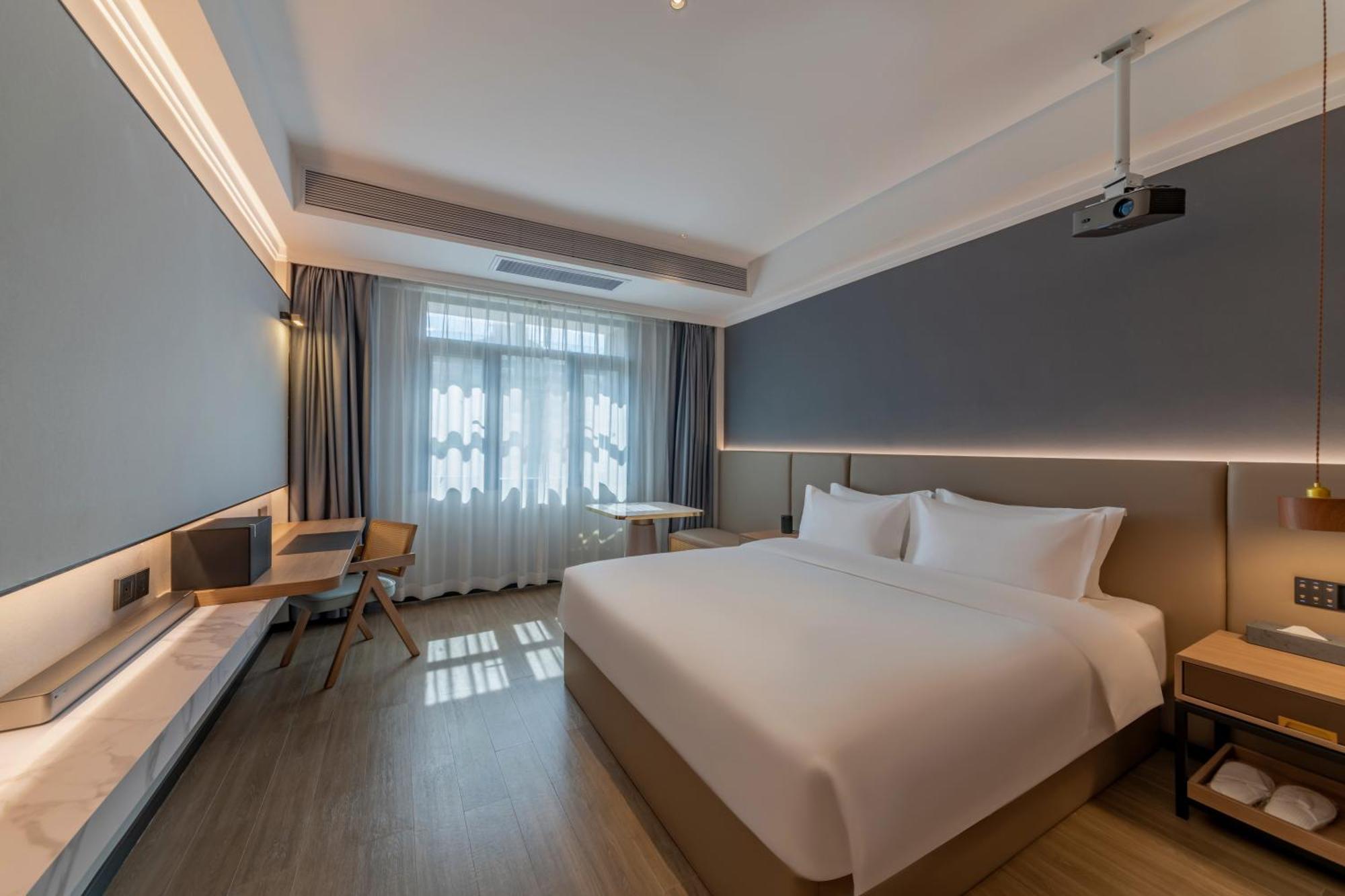 Luyue Hotel Movie Hotel Huaqiangbei Convention And Exhibition Center Branch Shenzhen Eksteriør bilde