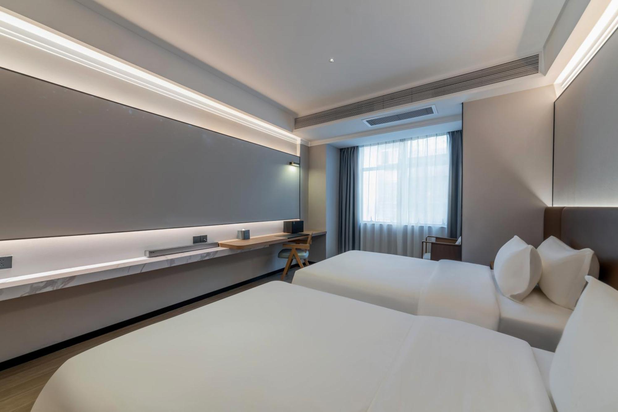 Luyue Hotel Movie Hotel Huaqiangbei Convention And Exhibition Center Branch Shenzhen Eksteriør bilde