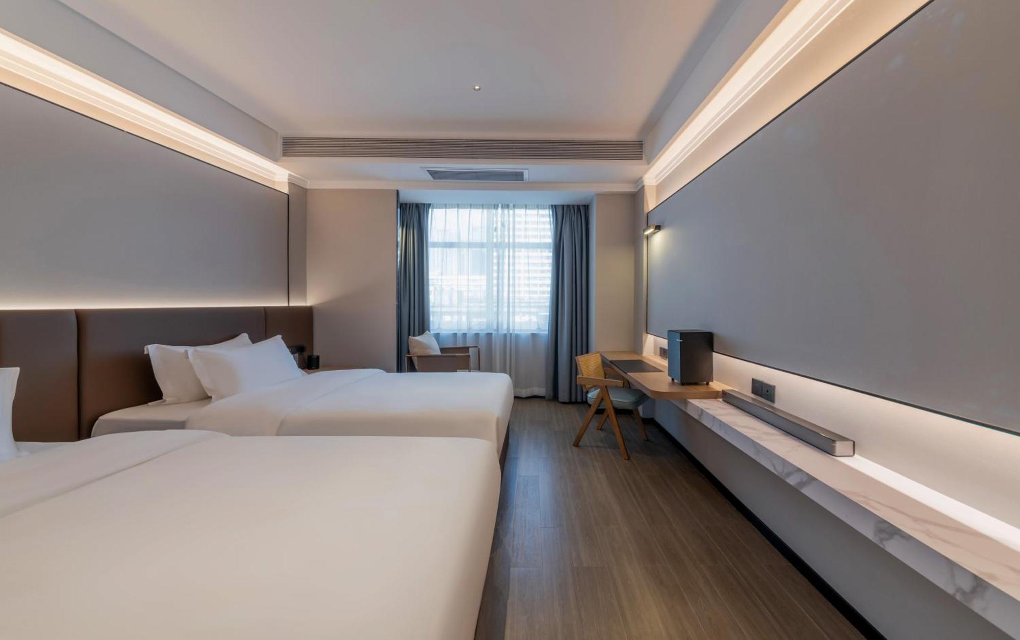 Luyue Hotel Movie Hotel Huaqiangbei Convention And Exhibition Center Branch Shenzhen Eksteriør bilde