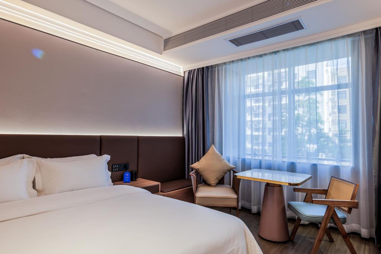 Luyue Hotel Movie Hotel Huaqiangbei Convention And Exhibition Center Branch Shenzhen Eksteriør bilde